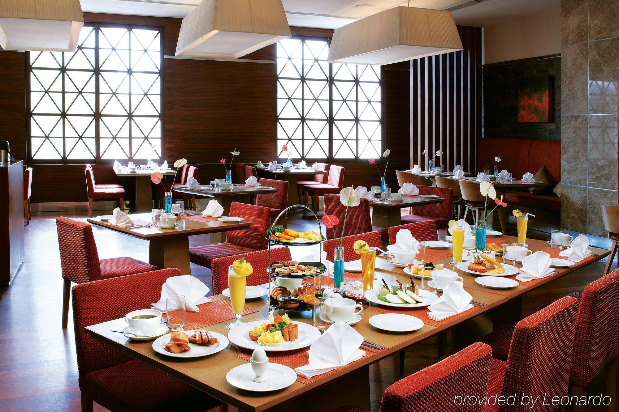 Hyatt Regency Trivandrum Thiruvananthapuram Restoran fotoğraf